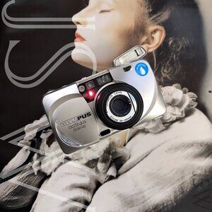 Olympus Infinity Stylus Zoom 140 35mm Point & Shoot All Weather Camera